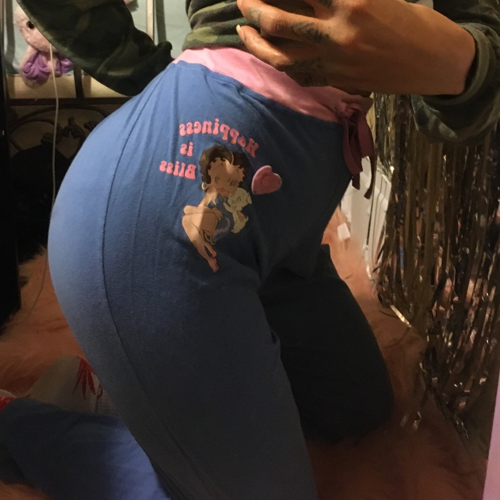 BETTY BOOP PAJAMA PANT - Picture 2 of 5